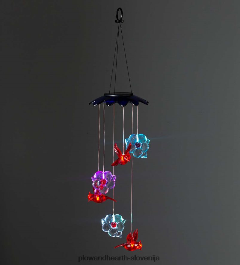 solarni mobilnik, ki spreminja barvo, s kardinali in rožami Plow & Hearth 2V4608303 dvorišče & vrt