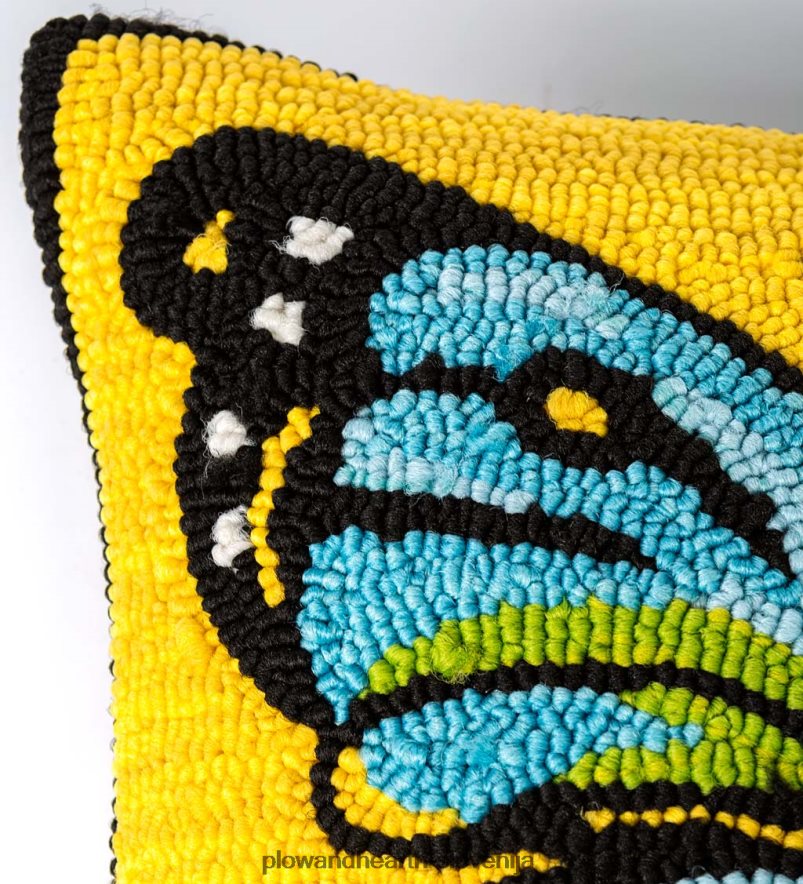 notranja/zunanja rumena polipropilenska blazina z metulji Plow & Hearth 2V46081269 gospodinjska posoda