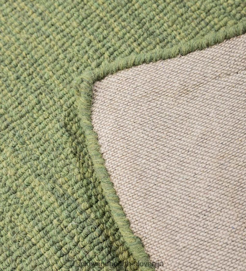 madridska volnena preproga s pasovi Plow & Hearth 2V46082317 preproge in predpražniki