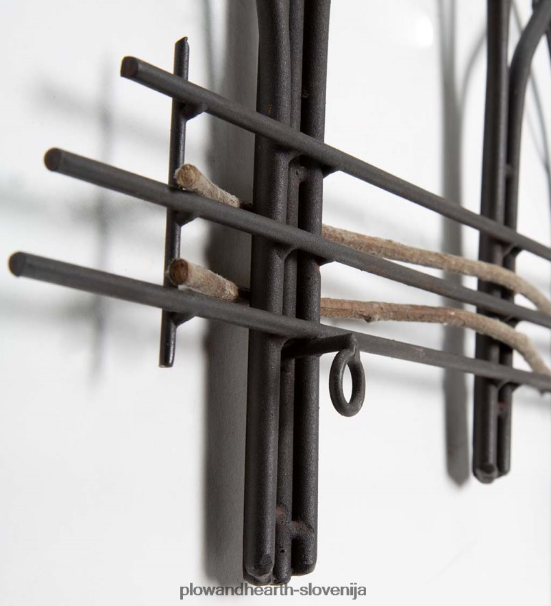 kovinska in naravna vinska trta sedem zimskih dreves na steni Plow & Hearth 2V46082158 sezonsko in darila