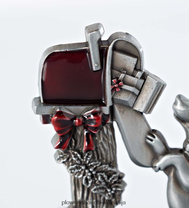 pes pri nabiralniku obešalnik za božične nogavice Plow & Hearth 2V46082137 sezonsko in darila